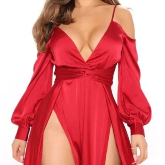 NWT Fashion Nova Mansion Dinner Party Satin Gown Wine Burgundy Maxi Dress XS - Picture 3 of 11